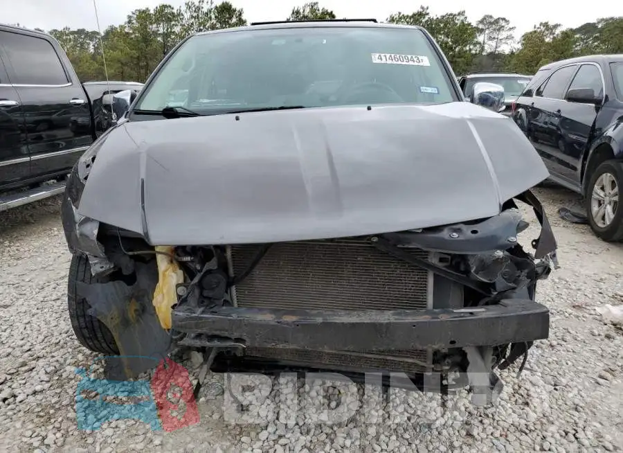 2C4RC1CG5GR167497 Photo# 5