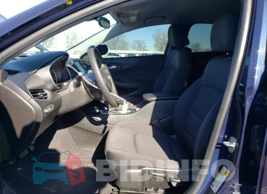 1G1ZB5STXHF170146 Photo# 7