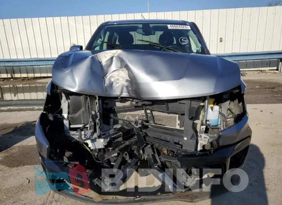 1GCGTCEN0M1141193 Photo# 5