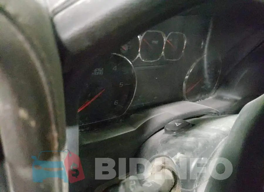 3GCUKTEC0JG223877 Photo# 8