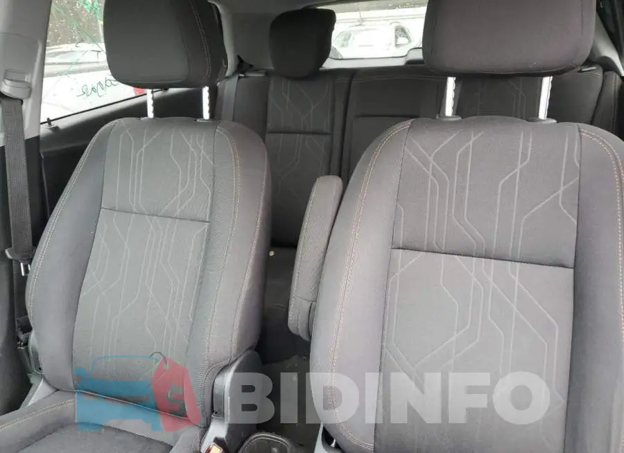 3GNCJLSB2JL417271 Photo# 10