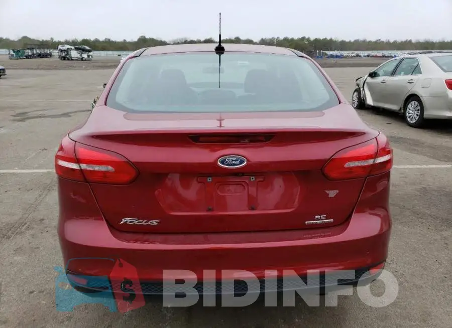 1FADP3F21GL252555 Photo# 6