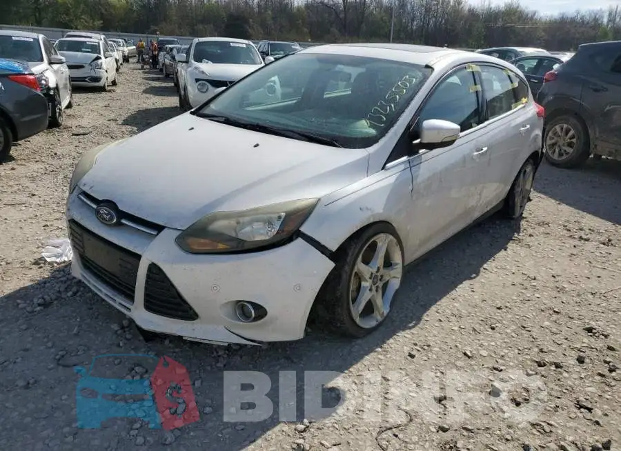 1FADP3N22EL279956 Photo# 1