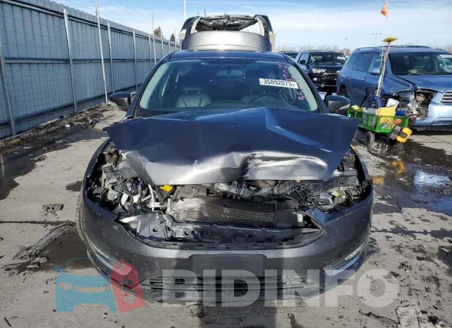 1FADP3N22HL309946 Photo# 5