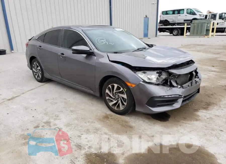 19XFC2F75HE059792 Photo# 4