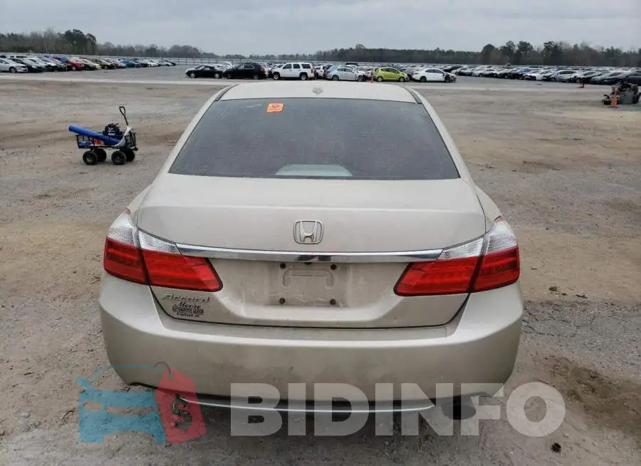 1HGCR2F81EA257344 Photo# 6