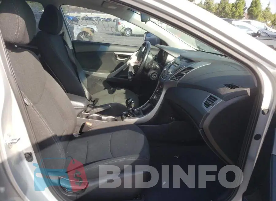 5NPDH4AE8FH574613 Photo# 5