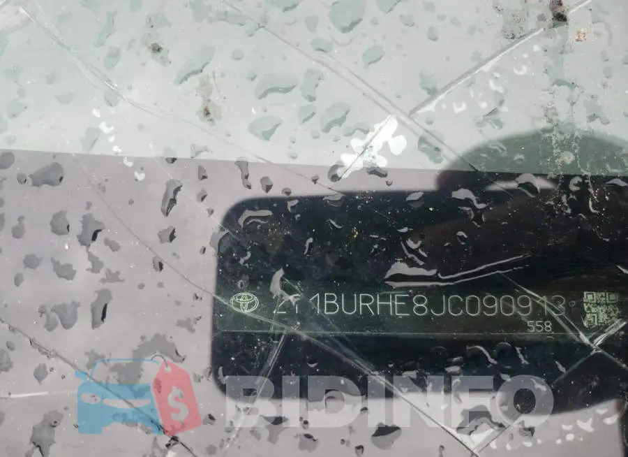 2T1BURHE8JC090913 Photo# 12