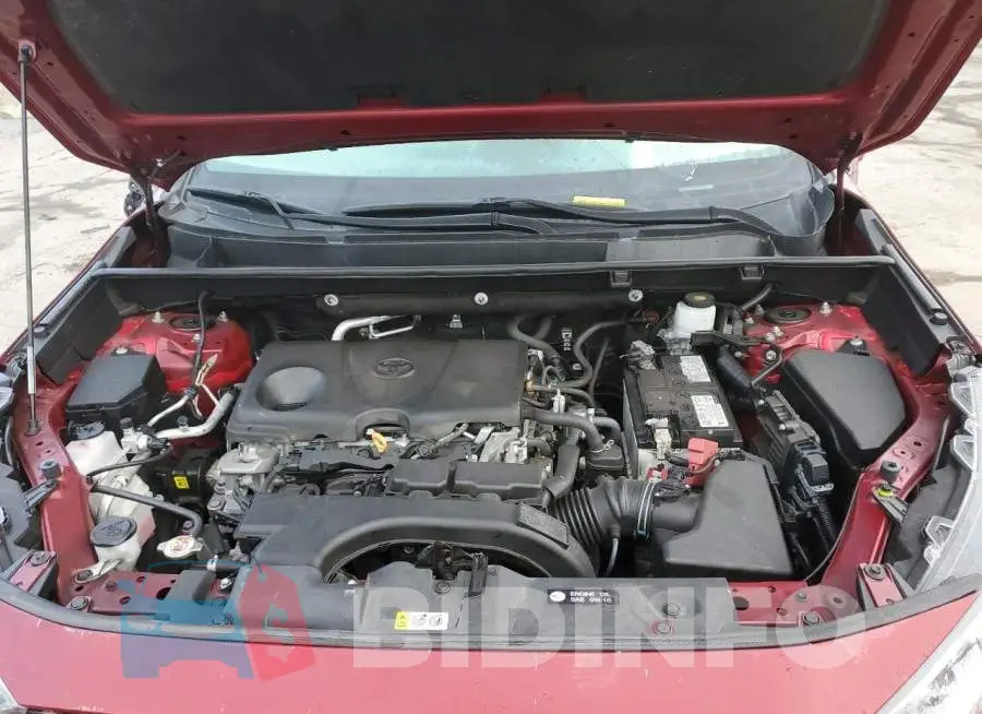 2T3P1RFV8MW243527 Photo# 11