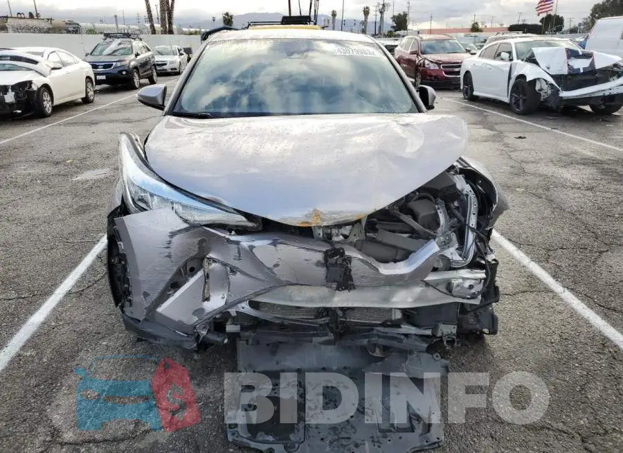 JTNKHMBX3L1069665 Photo# 5
