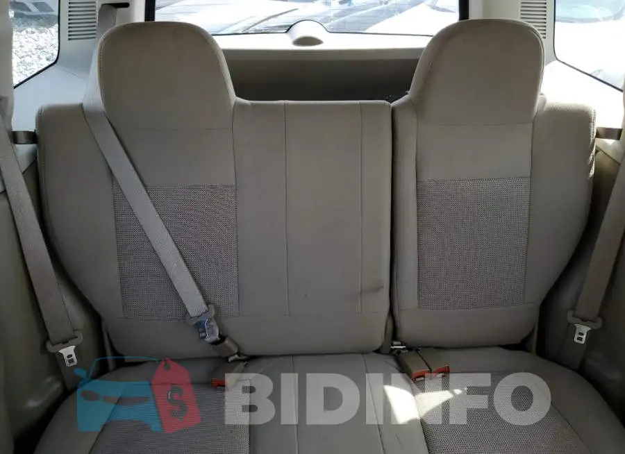 1C4NJPBB7FD430166 Photo# 10
