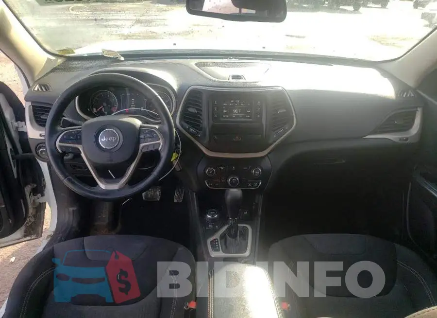1C4PJMCB2FW679145 Photo# 8