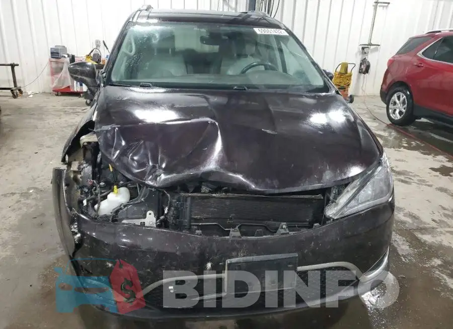 2C4RC1EG8HR559484 Photo# 5
