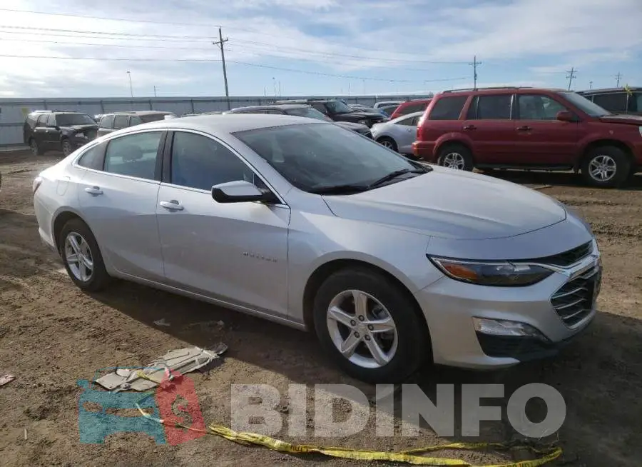 1G1ZD5ST5NF177253 Photo# 4