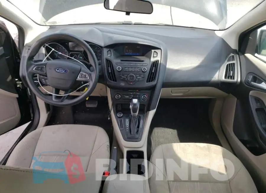 1FADP3F28FL355020 Photo# 8