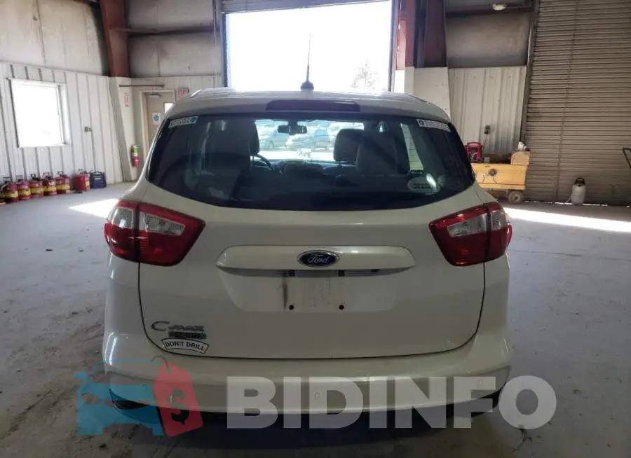 1FADP5CU8GL107272 Photo# 6