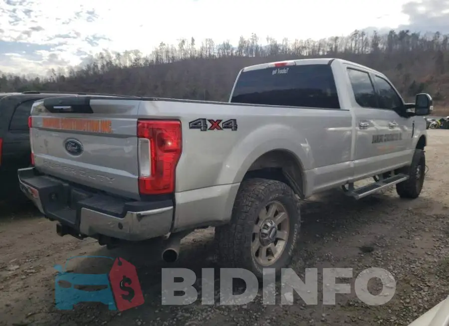 1FT7W2B66JEB79708 Photo# 3