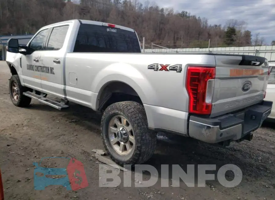 1FT7W2B66JEB79708 Photo# 2