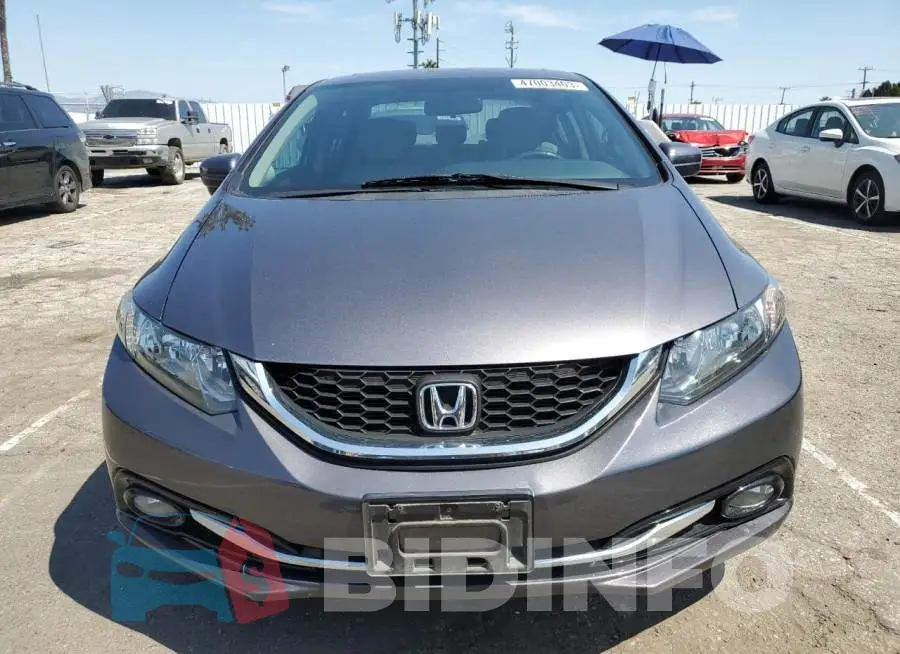 19XFB2F99EE243097 Photo# 5