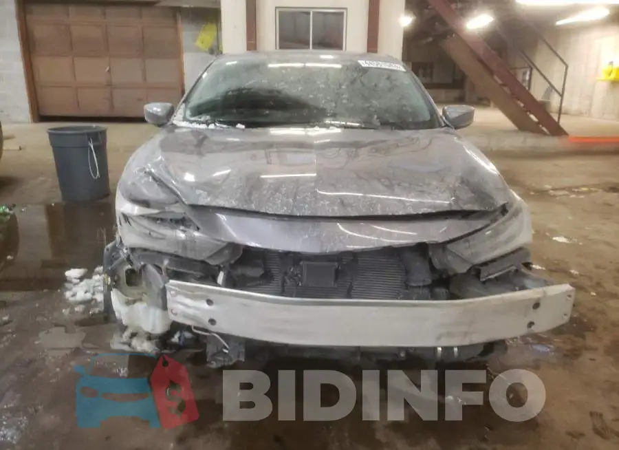 19UDE2F71MA800407 Photo# 5