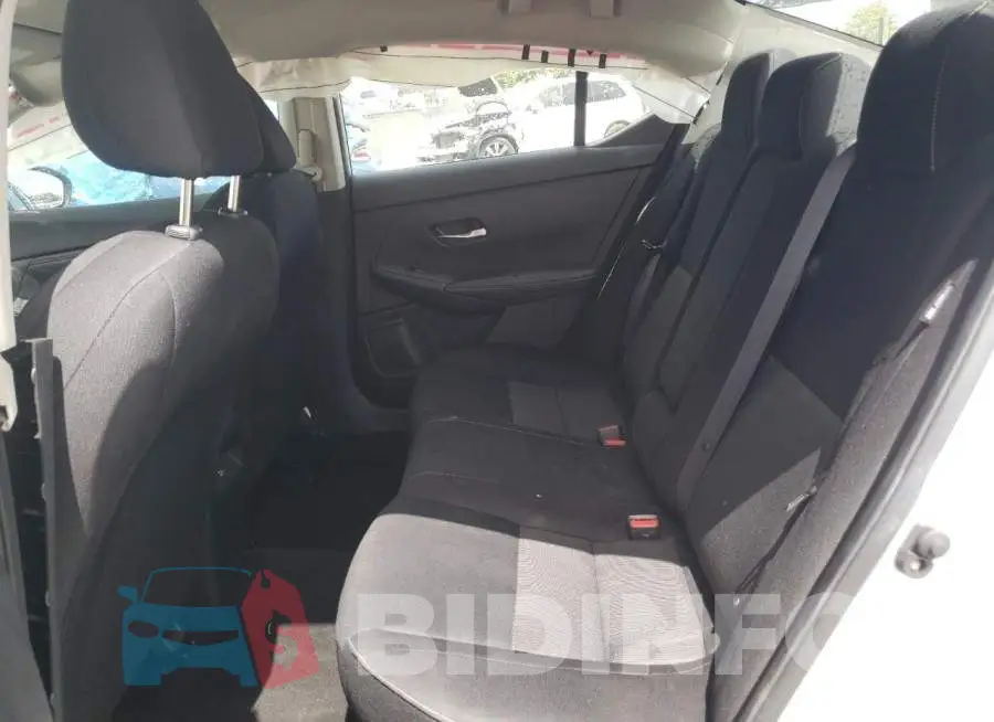 3N1AB8CV2NY241532 Photo# 10