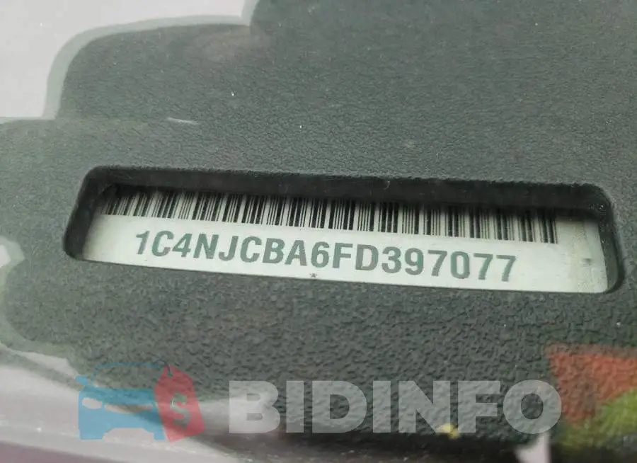 1C4NJCBA6FD397077 Photo# 13
