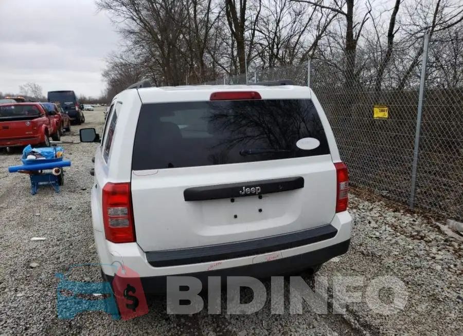 1C4NJPBA3ED659921 Photo# 6