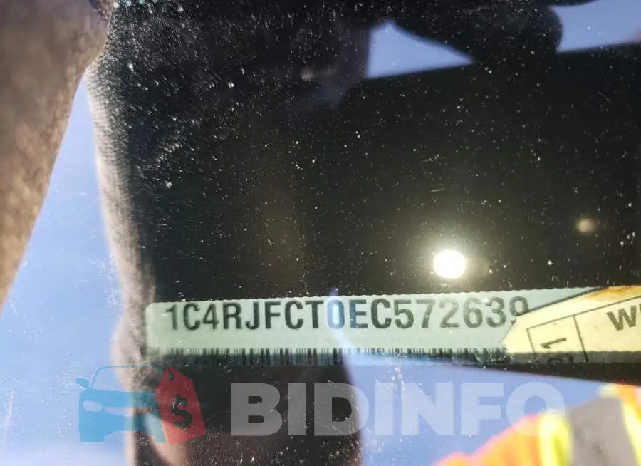 1C4RJFCT0EC572639 Photo# 12