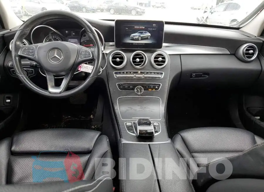 55SWF4JB1GU158342 Photo# 8