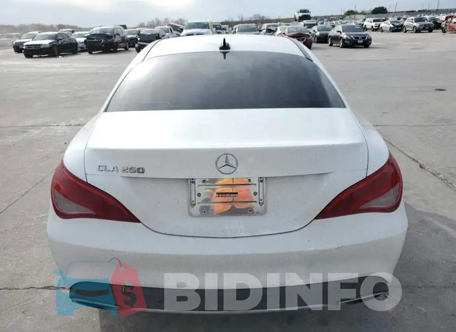 WDDSJ4EB4JN645008 Photo# 6