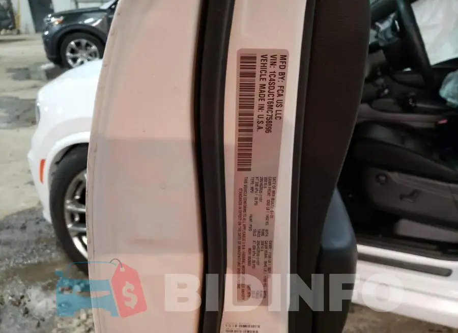 1C4SDJCT6MC758096 Photo# 13
