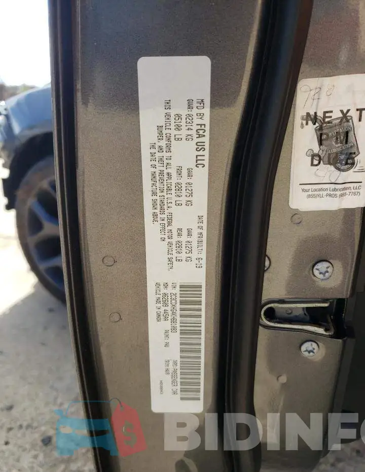 2C3CDXHG4KH681083 Photo# 12
