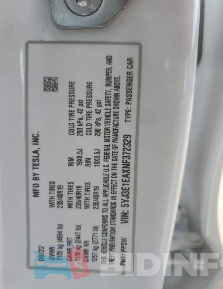 5YJ3E1EAXNF372329 Photo# 12