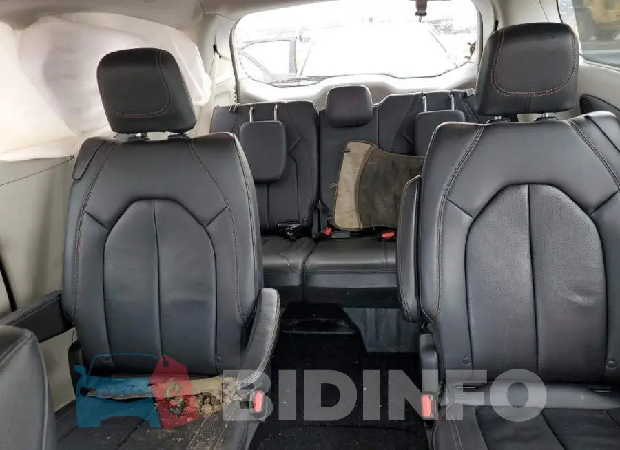 2C4RC1EG0HR748839 Photo# 10