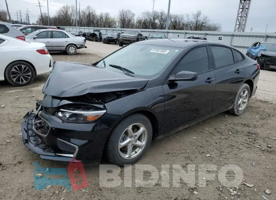 1G1ZB5ST3HF281573 Photo# 1