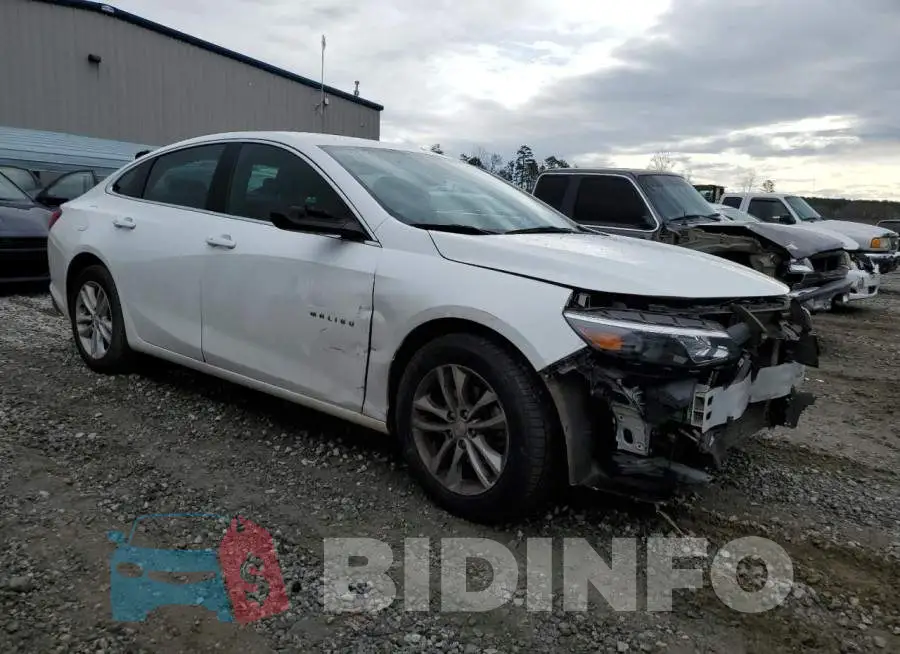 1G1ZD5ST5JF139211 Photo# 4