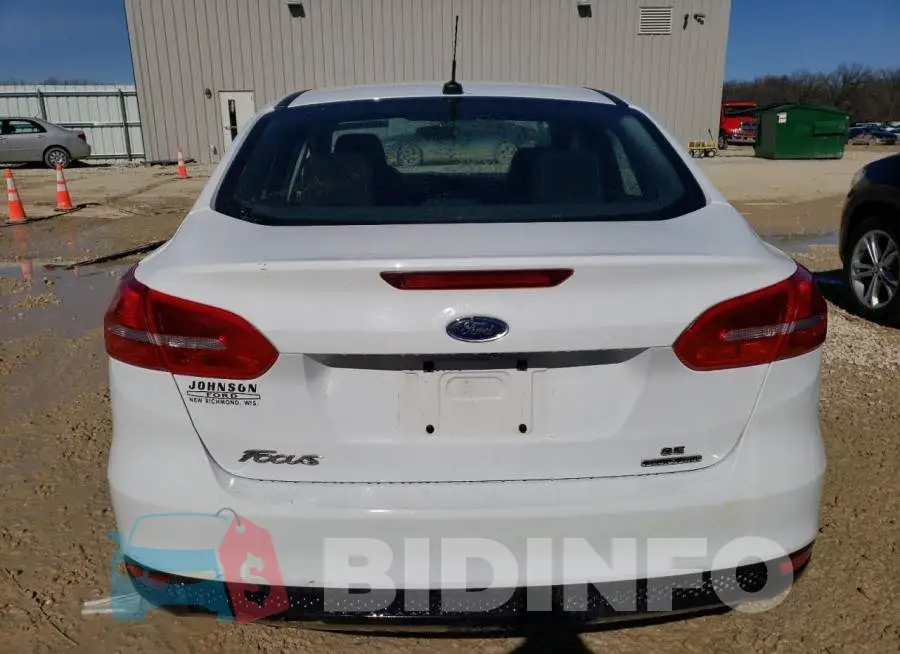 1FADP3F22GL310351 Photo# 6