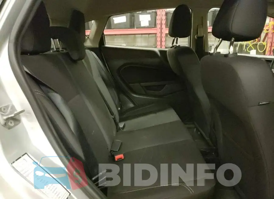 3FADP4EJ3HM113204 Photo# 6