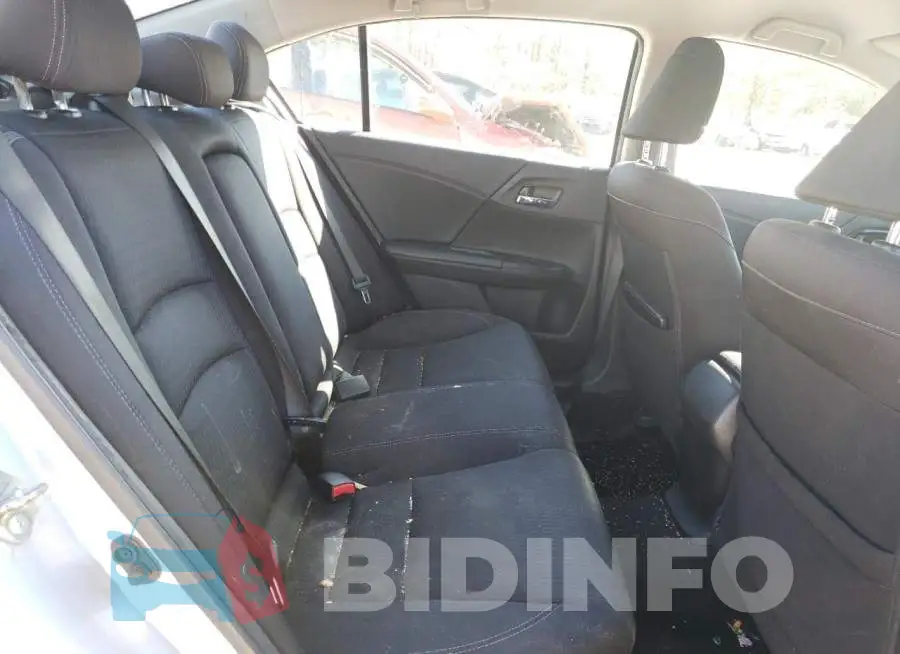 1HGCR2F56FA130743 Photo# 10