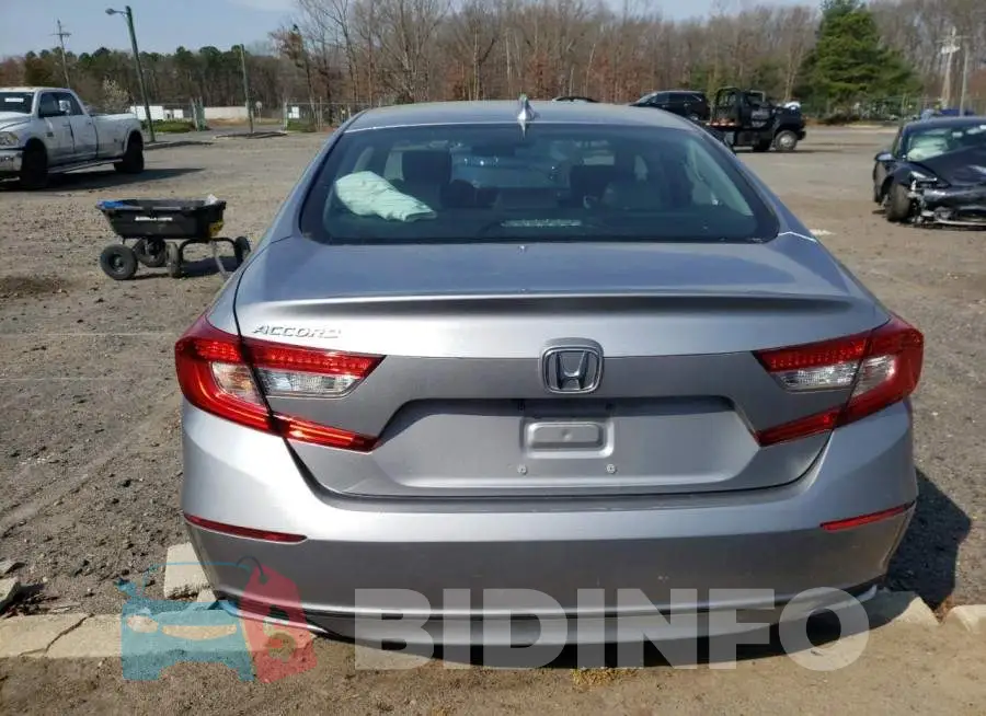 1HGCV1F19KA147565 Photo# 6
