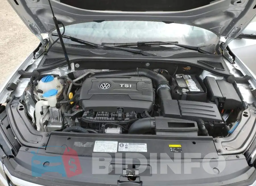1VWBT7A32HC025667 Photo# 11