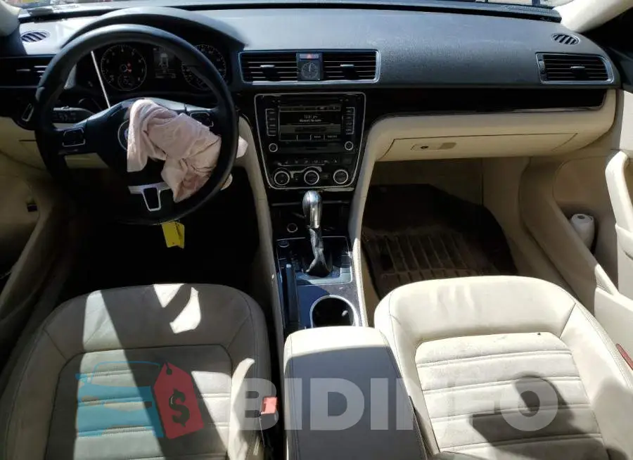 1VWCS7A33EC015846 Photo# 8