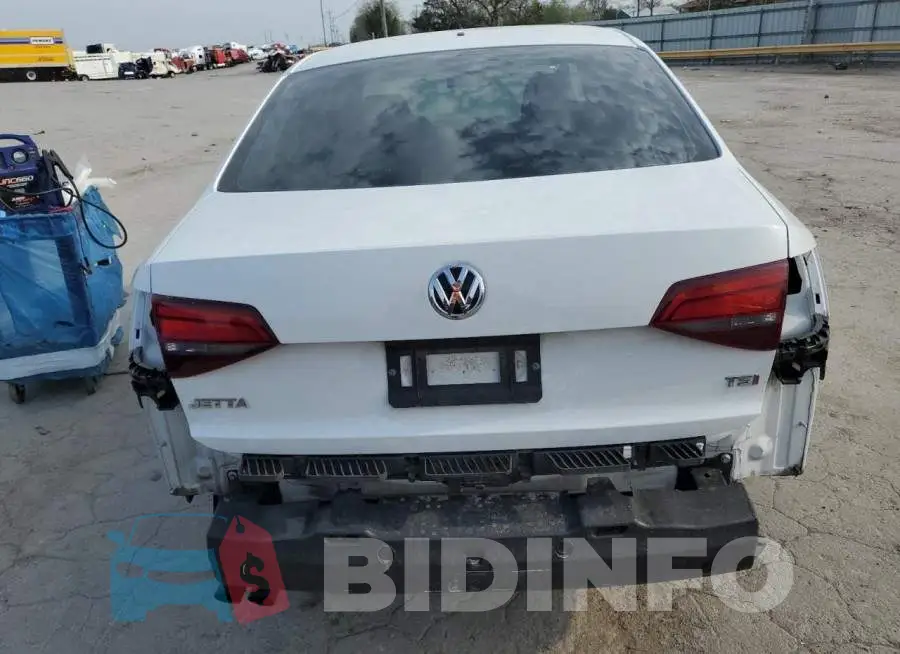 3VW167AJ7HM286910 Photo# 6