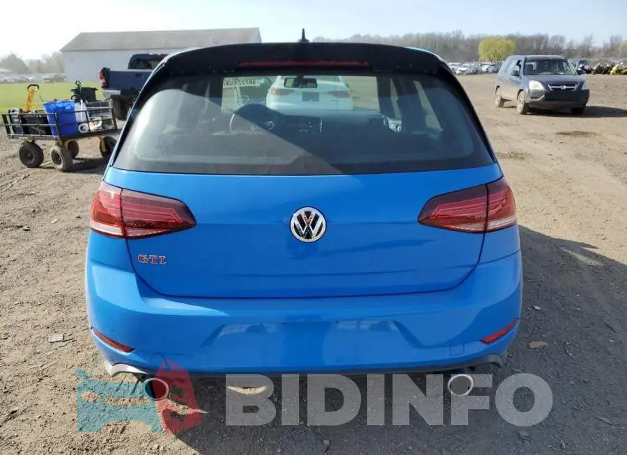 3VW5T7AUXKM010944 Photo# 6