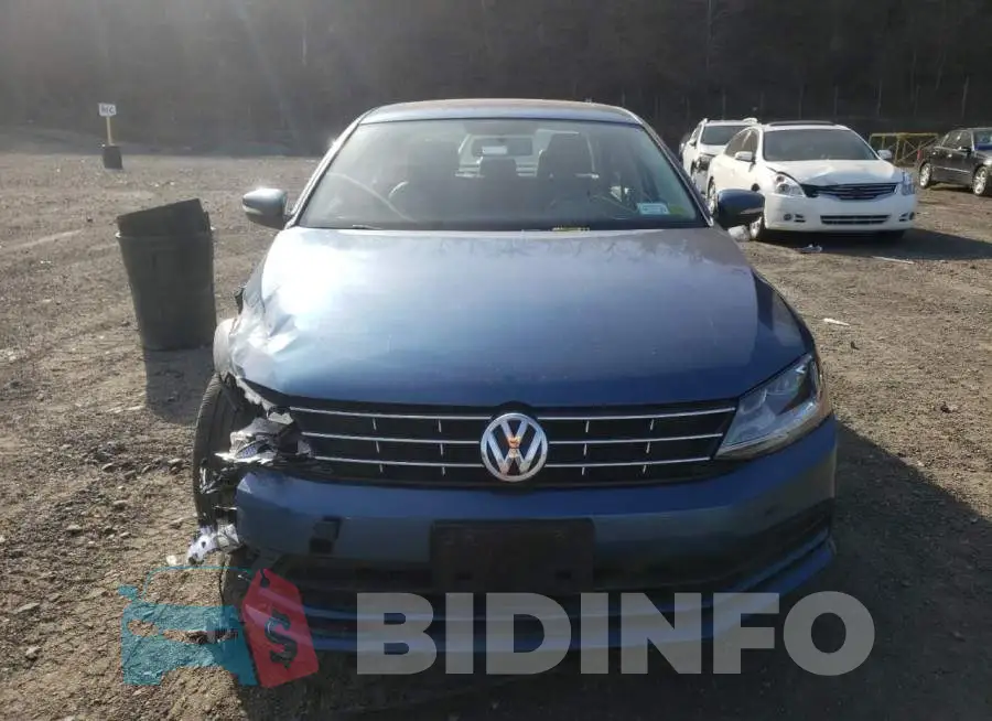 3VWDB7AJ7JM243487 Photo# 5
