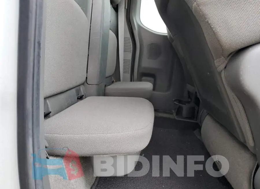 1N6BD0CT2EN731734 Photo# 10