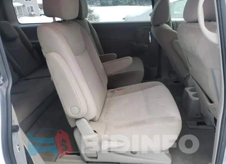 JN8AE2KP5F9131879 Photo# 11