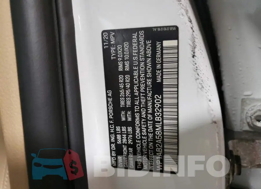 WP1AB2A58MLB32902 Photo# 12