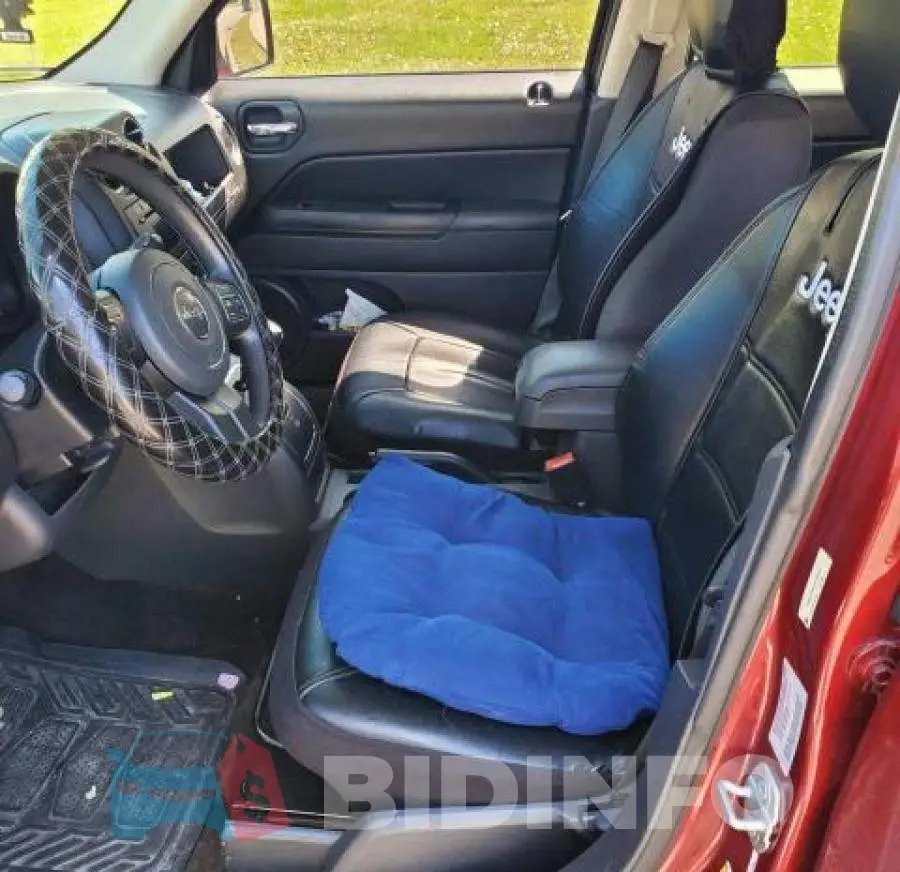 1C4NJPBA8FD170559 Photo# 5