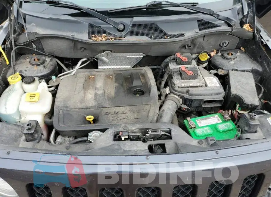 1C4NJRFB0ED664783 Photo# 11